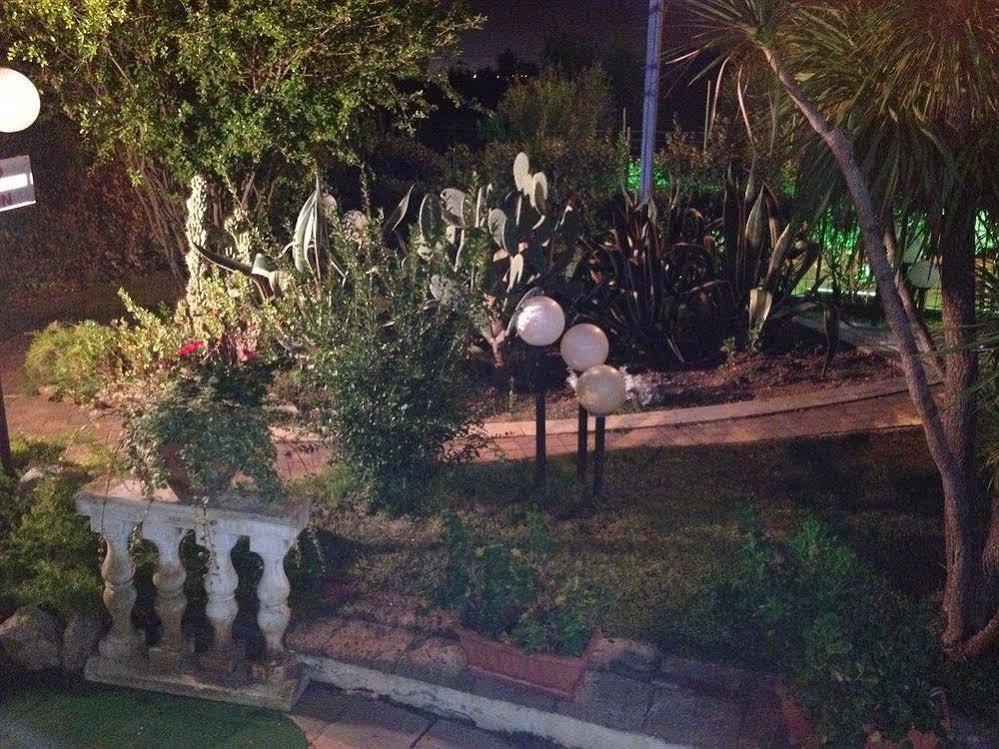 باري Bed & Breakfast Santa Fara المظهر الخارجي الصورة